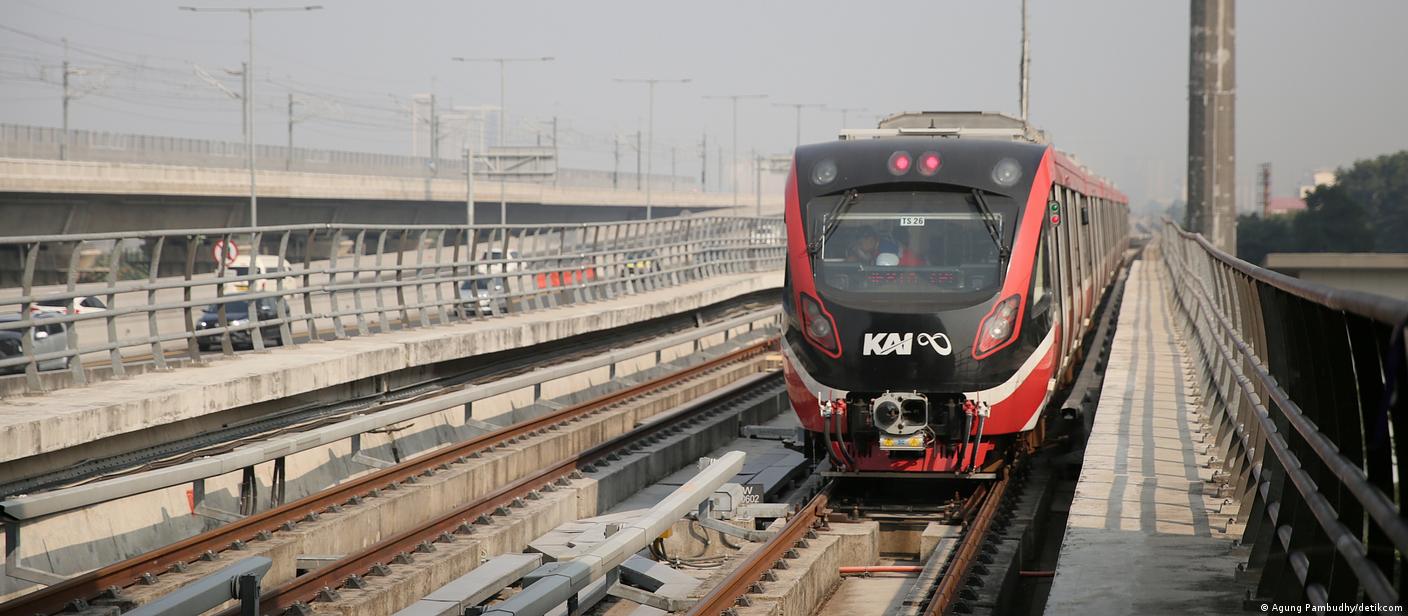 Apa yang Bisa Kita Pelajari dari Pembangunan LRT di Jakarta?
